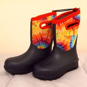 NWT Bogs Neo-Classic tie dye winter boots